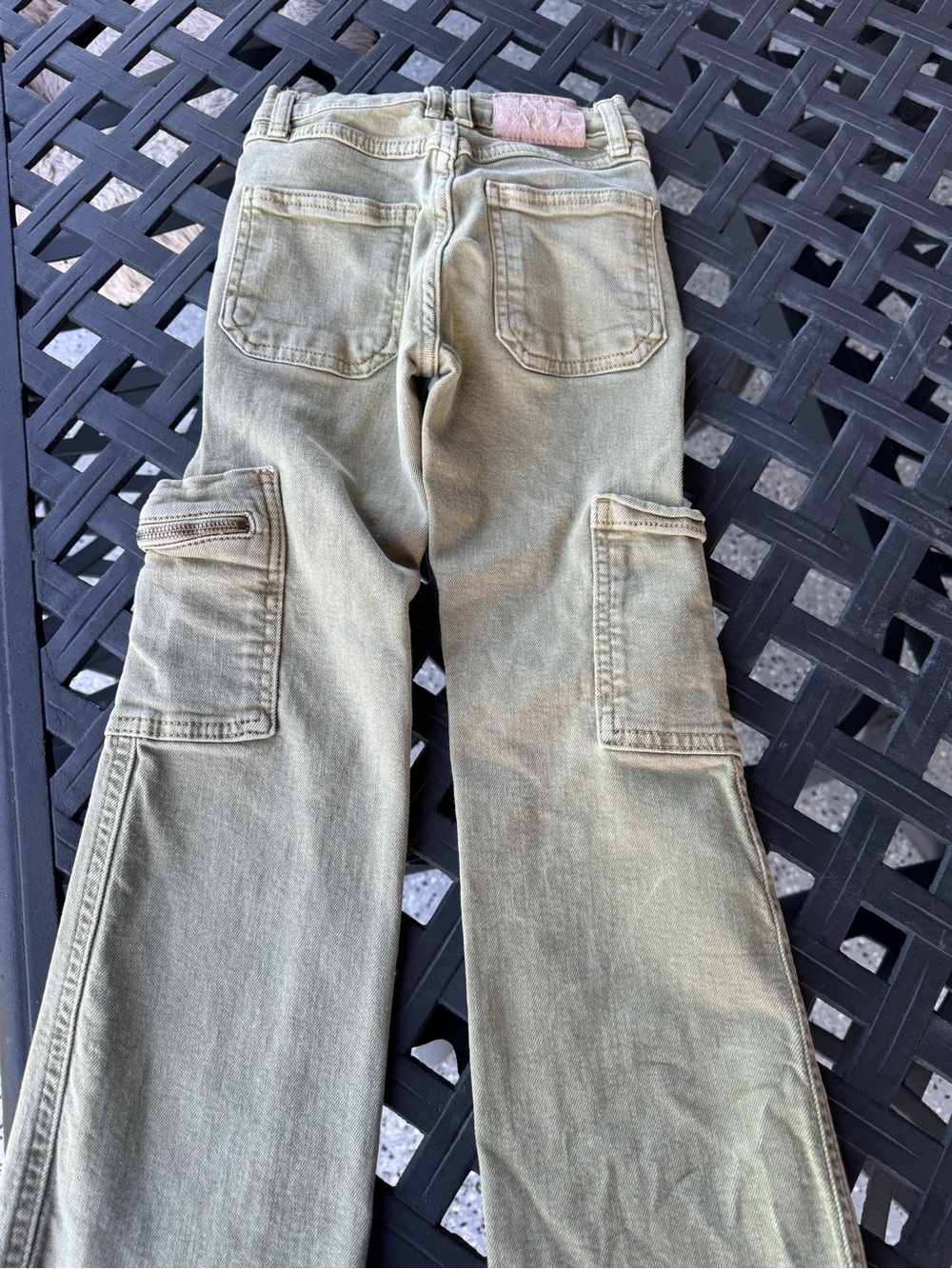 Zara Girls Olive Green Cargo Jeans - Classic Utility Style - Size 7 Kids - Picture 9 of 11